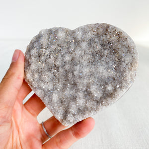 
            
                Load image into Gallery viewer, Angel Aura Agate Druzy Heart
            
        